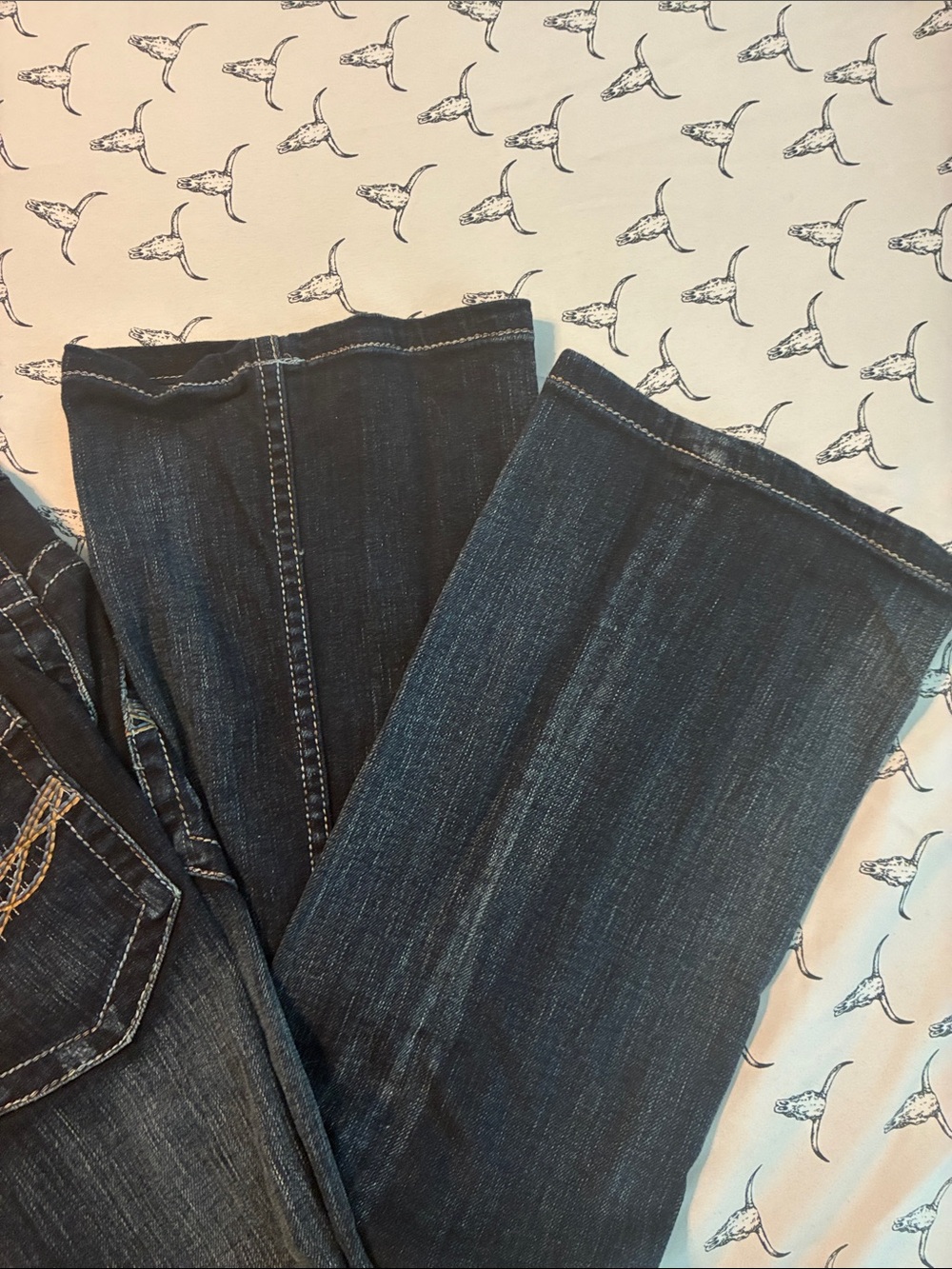 Cowgirl Tuff Men's Dark Blue Bootcut Jeans - Picture 5 of 8